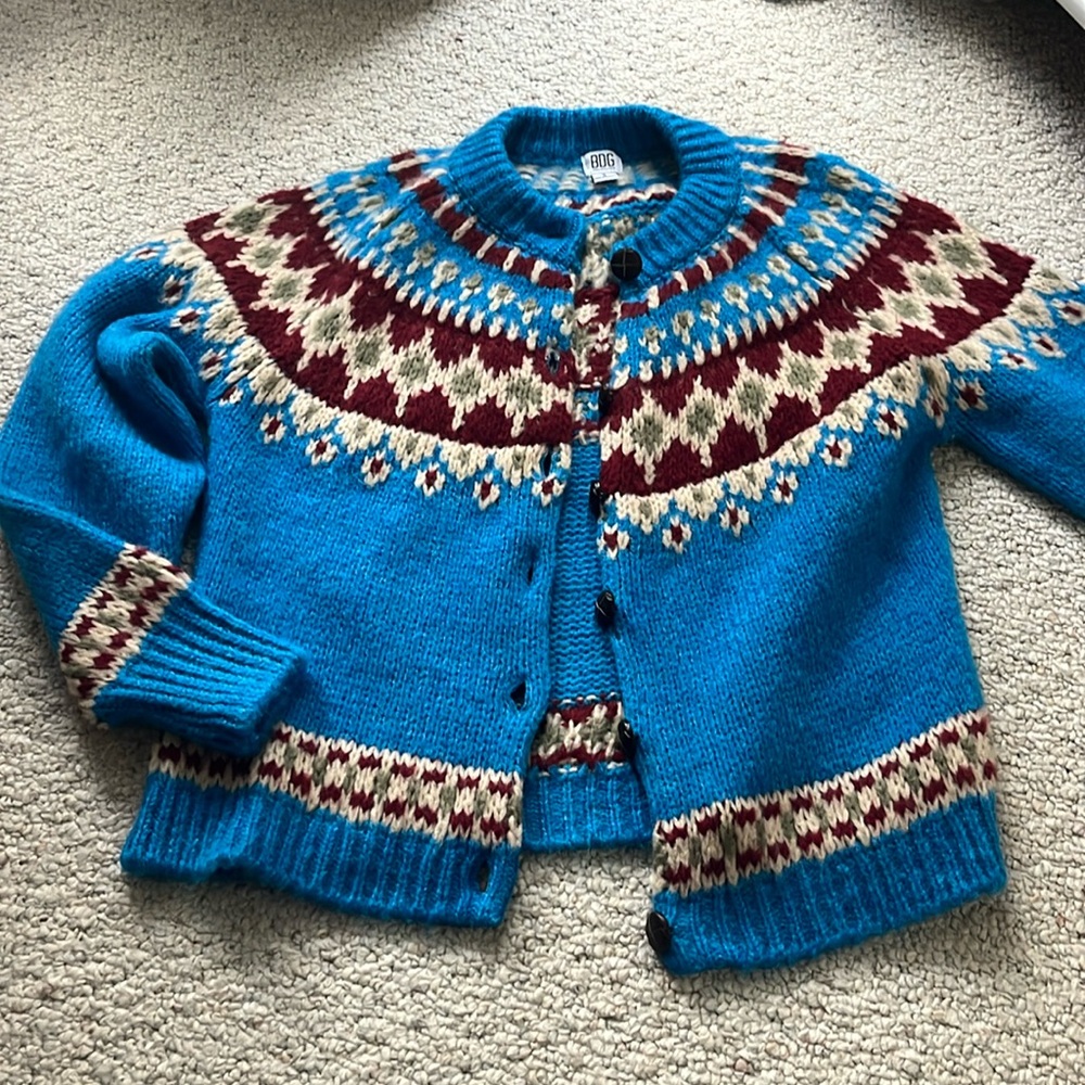 Urban Outfitters women’s cardigan/sweater